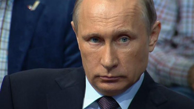 Владимир Путин дал поручение готовить новую редакцию майских указов