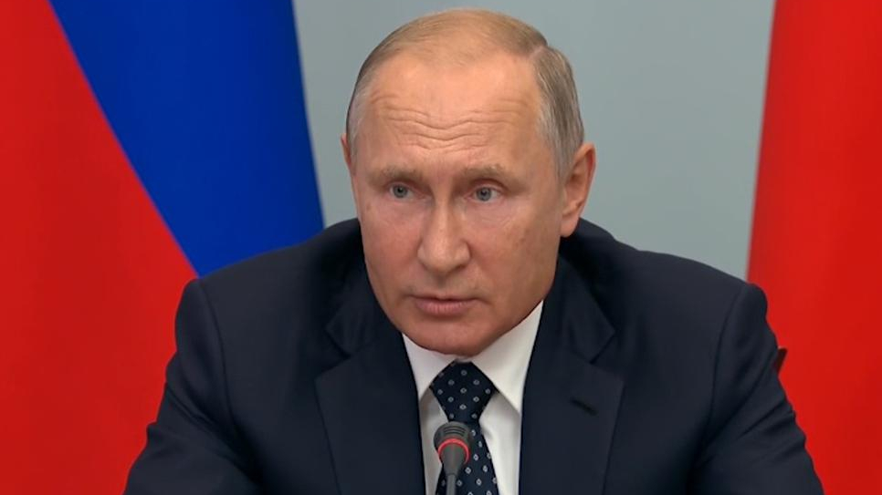 Россия президент прямая линия. Прямая линия с владимиром путиным. Путин сейчас. Отзывы о путине сегодня. Путин выступает.