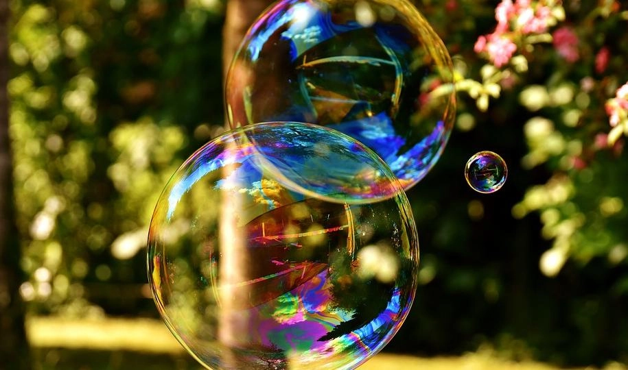Шоу мыльных пузырей пройдет в Петербурге в День защиты детей - tvspb.ru
