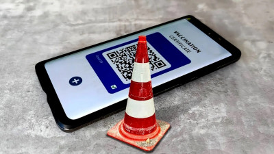 На международные форумы в Петербурге из-за QR-кодов могут не попасть иностранные гости