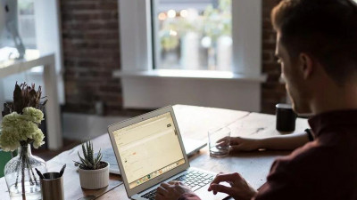 Мишустин заявил о постепенной стабилизации на рынке труда