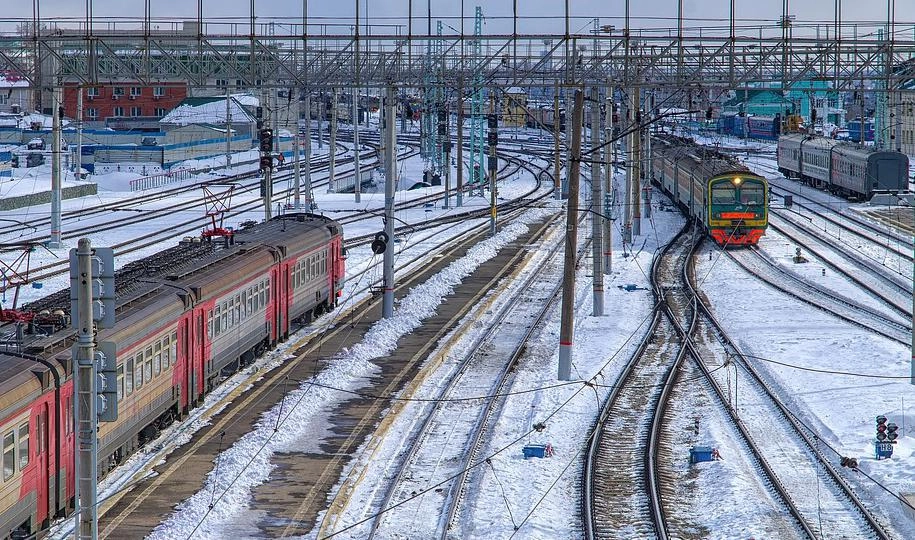 В новогодние праздники из Петербурга запустят дополнительные поезда в несколько городов - tvspb.ru