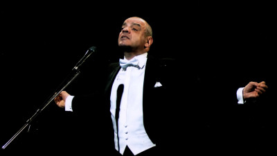 ДК «Выборгский» приглашает на моноспектакль Константина Райкина