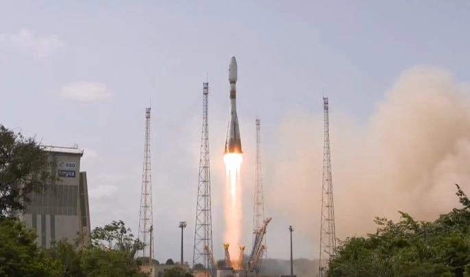 Ракета-носитель «Союз» со спутниками связи успешно стартовала с космодрома Куру - tvspb.ru