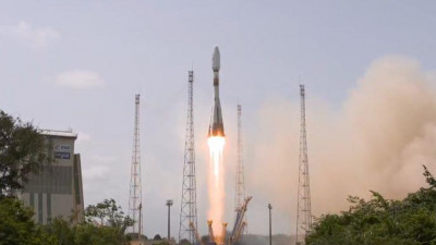 Ракета-носитель «Союз» со спутниками связи успешно стартовала с космодрома Куру