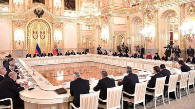 Александр Беглов принял участие в заседании Совета по науке и образованию