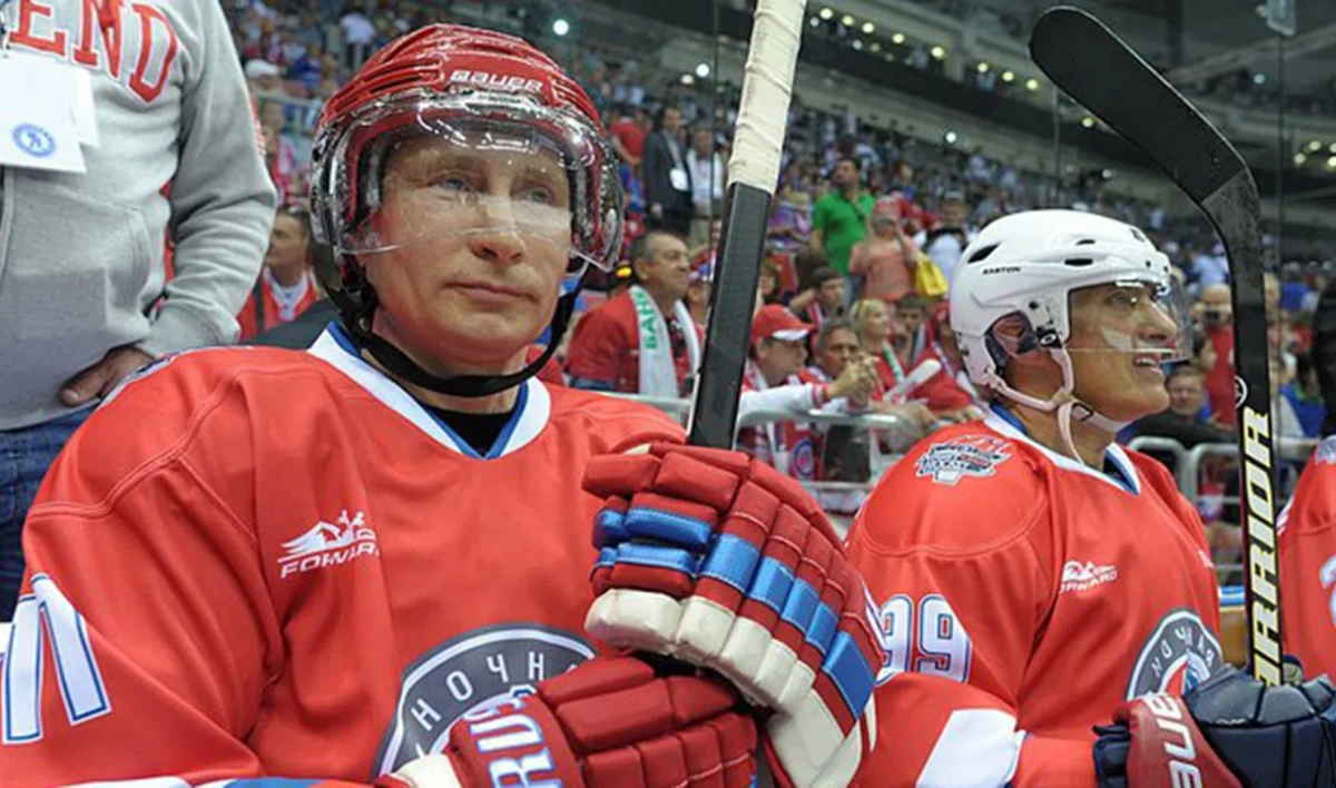Путин открыл счет в хоккейном матче с Лукашенко в Стрельне - tvspb.ru