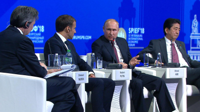 Путин предложил помощь в обеспечении безопасности в Европе
