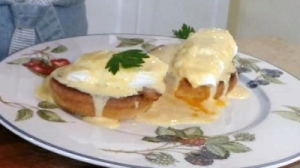 Татьяна Проворная приготовит потрясающий завтрак Яйца Бенедикт