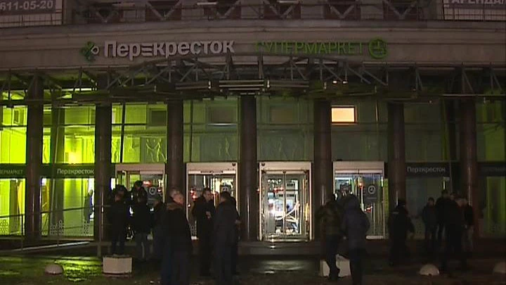 По факту взрыва в супермаркете на Кондратьевском проспекте возбудили уголовное дело - tvspb.ru