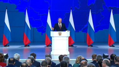 Путин призвал форсировать модернизацию инфраструктуры