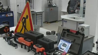 В новой лаборатории в Петербурге испытают материалы для дорожного строительства