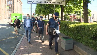 В Петербурге за отсутствие масок оштрафовали 148 водителей и пассажиров