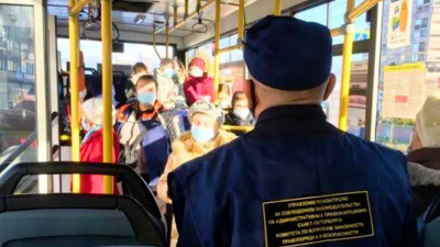 Поездка в транспорте без маски может обойтись в 4000 рублей