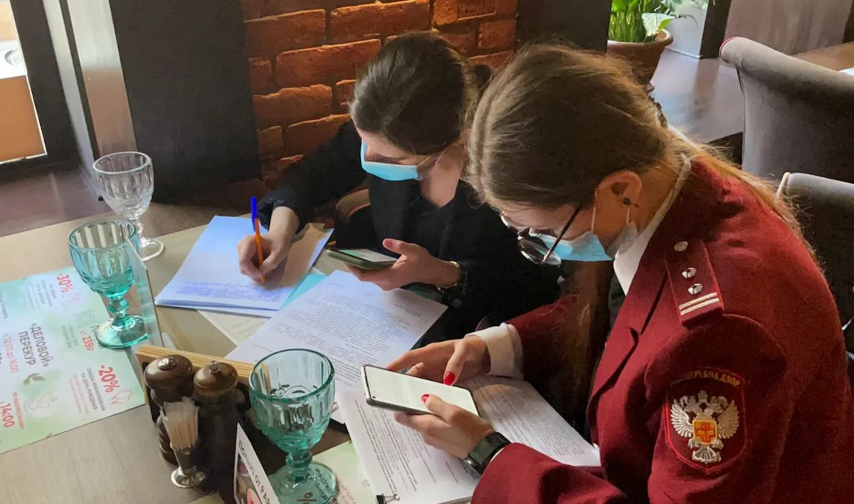 Роспотребнадзор в Петербурге за неделю закрыл 3 ТЦ и 9 точек общепита - tvspb.ru