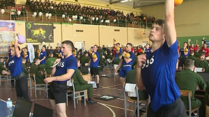 Петербургские курсанты установили мировой рекорд по подъему гирь