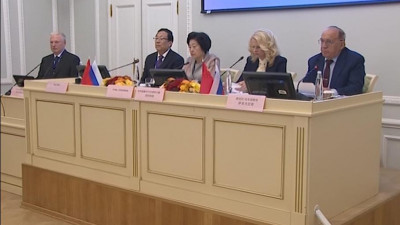 Сотрудничество с Поднебесной. В Петербурге проходит форум ректоров вузов РФ и КНР