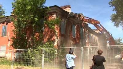 В Колпино снесли последние ветхие здания