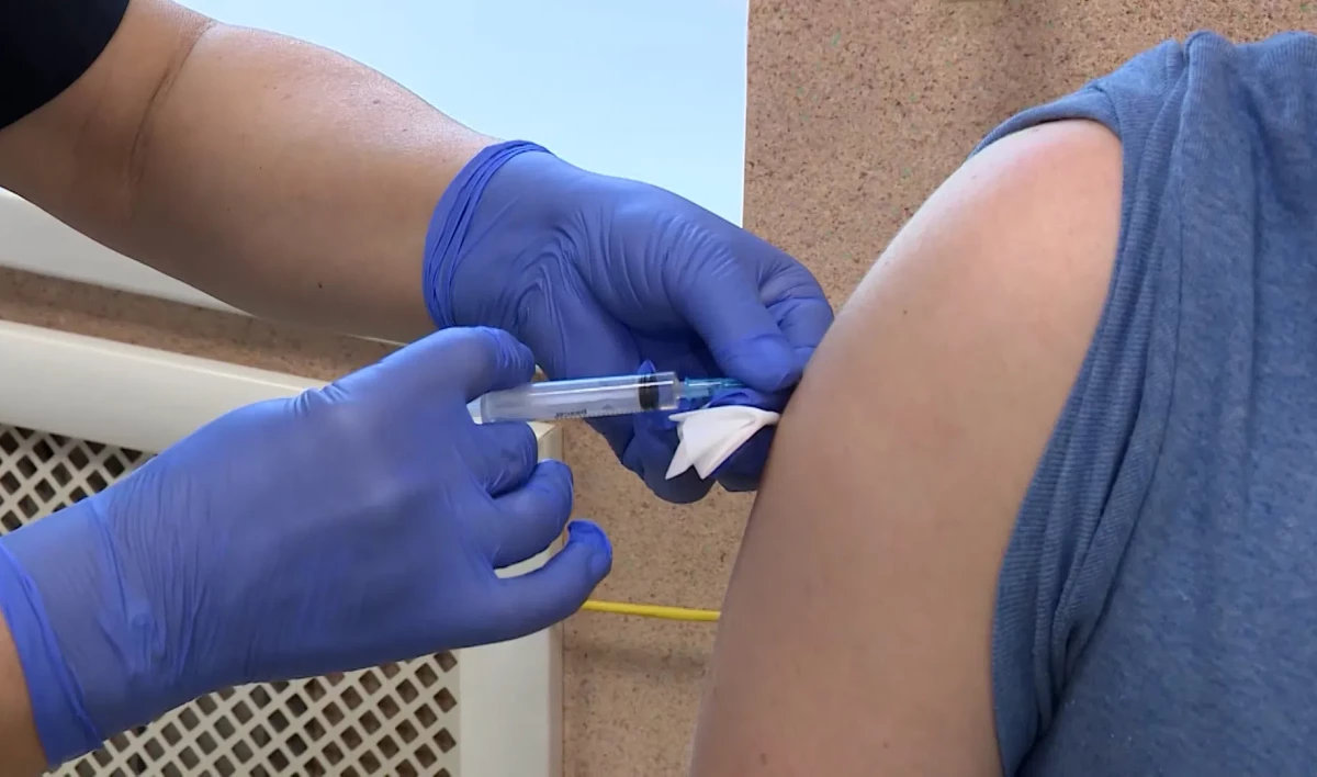 Минздрав: Более 43 миллионов россиян привились от COVID-19 - tvspb.ru