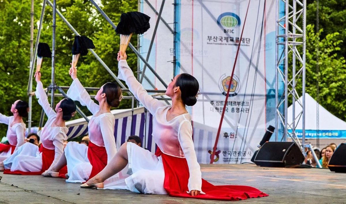 Десятилетие связей с Пусаном отметят фестивалем корейской культуры - tvspb.ru