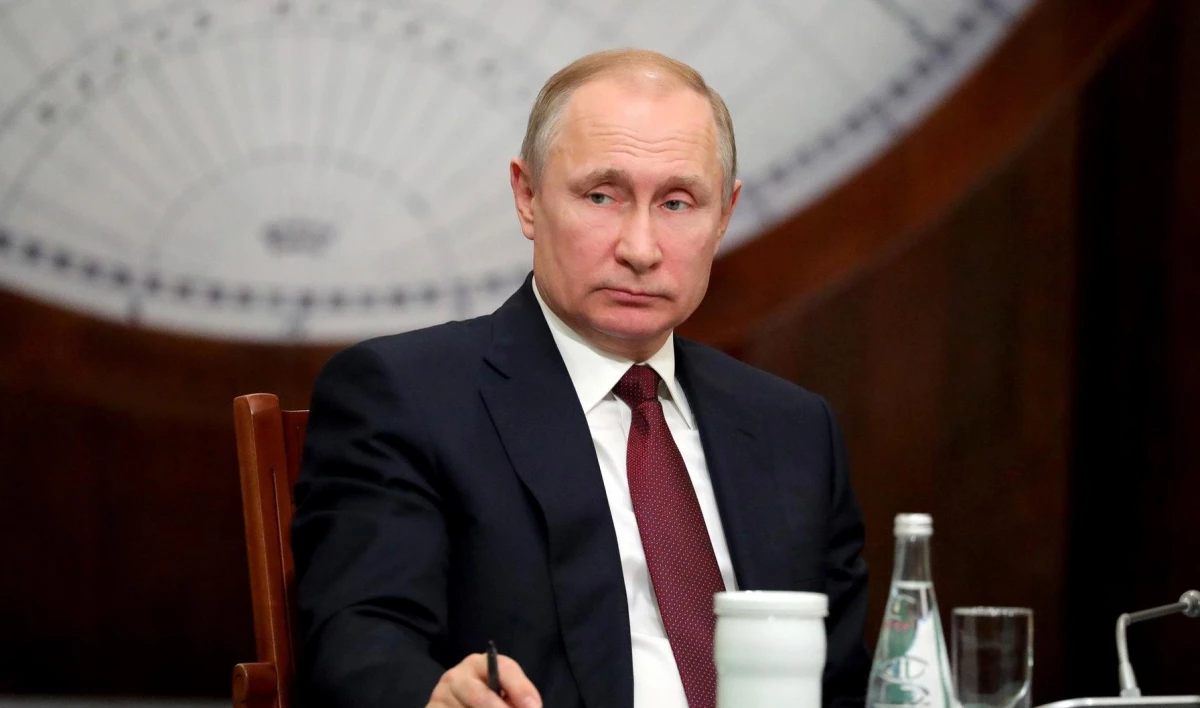 Владимир Путин прилетел в Нур-Султан - tvspb.ru