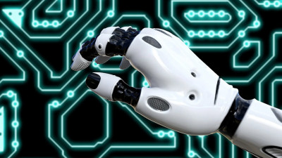 «Он будет дружелюбным»: Тesla представит человекоподобного робота