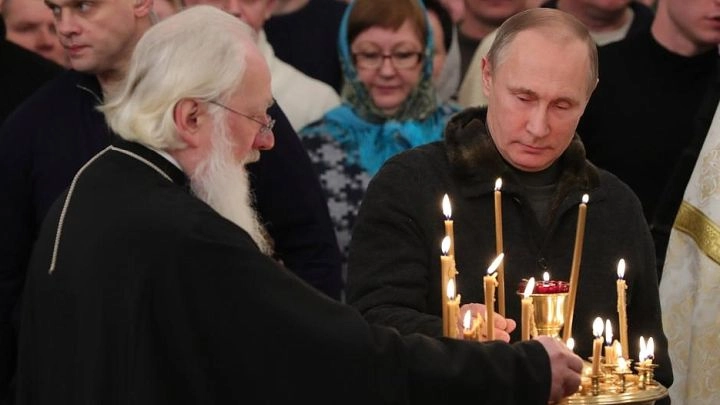 Путин поздравил россиян с Рождеством - tvspb.ru