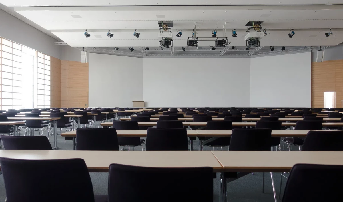 В Петербурге конгрессно-выставочным организациям предоставят налоговые льготы - tvspb.ru