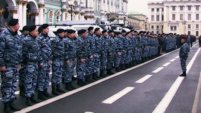 Путин предложил поручить Росгвардии охрану руководителей регионов