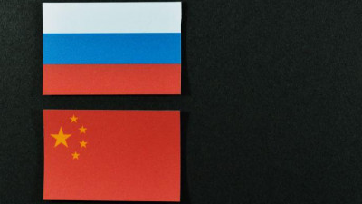 Клуб «Валдай»: КНР и РФ могут внести вклад в построение мира будущего