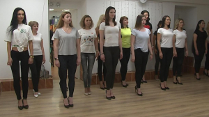 В Петербург на конкурс красоты среди замужних дам приехали участницы из 30 регионов страны