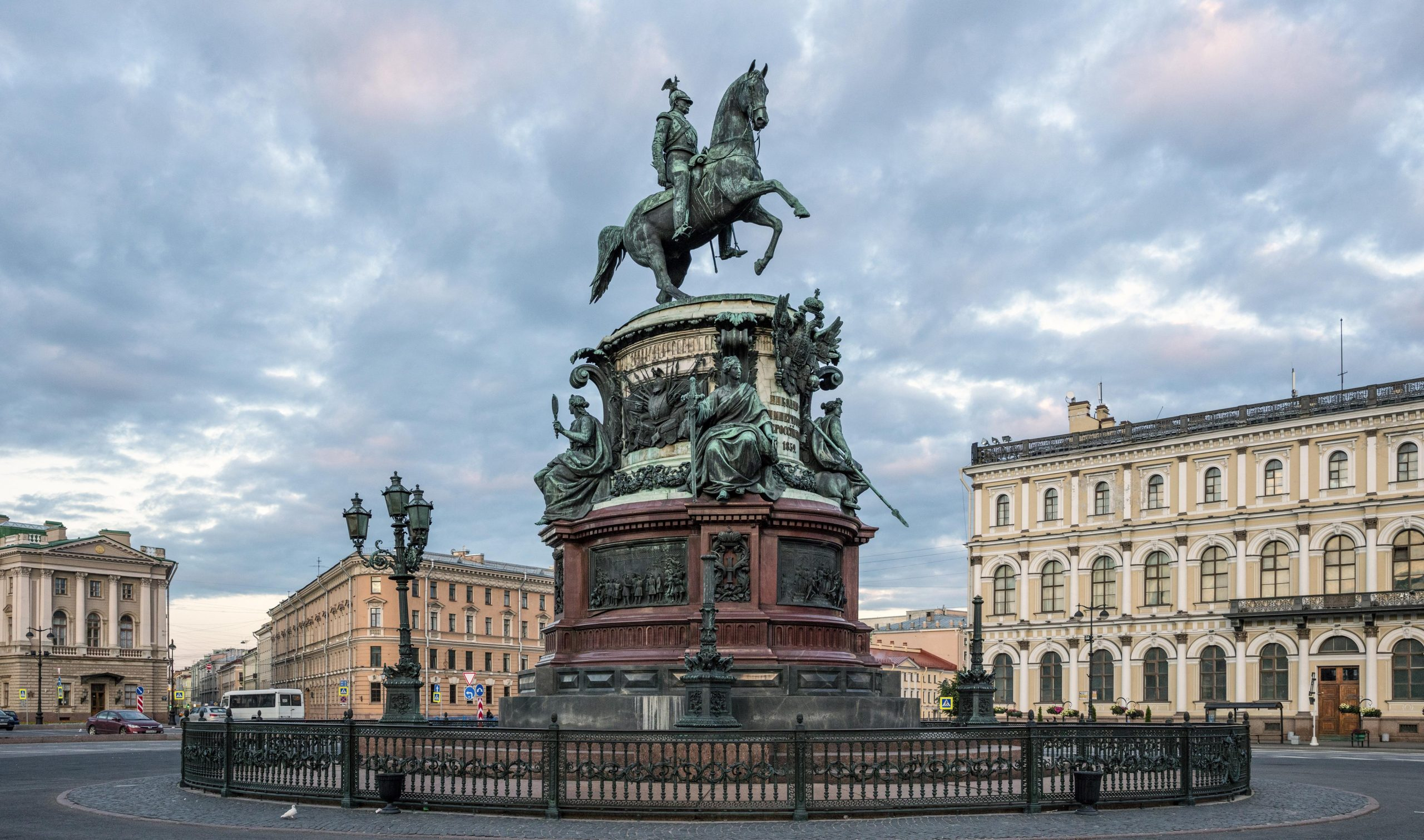 Памятник николаю 1 в санкт петербурге