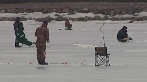 Как спасают рыбаков с тонкого льда