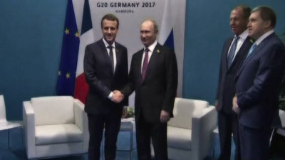 Во второй день G20 Владимир Путин провел встречи с Меркель, Макроном, Эрдоганом и Юнкером