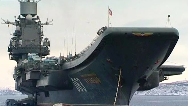 Суда НАТО и самолет ВВС США сопровождают через Ла-Манш авианосную группу РФ во главе с «Адмиралом Кузнецовым» - tvspb.ru