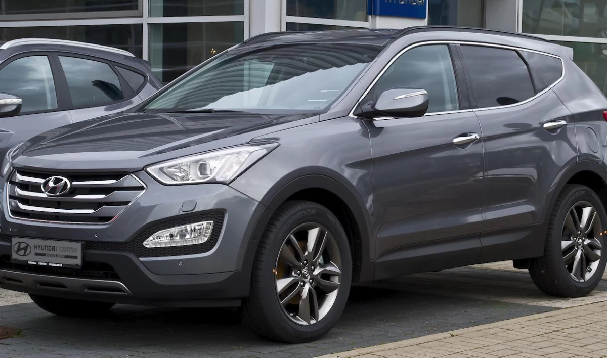 В Шушарах у безработного угнали автомобиль за 2,5 млн рублей - tvspb.ru