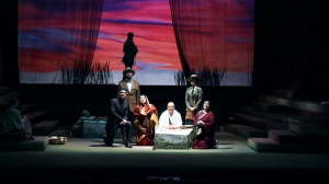 «Путь правды»: на Новой сцене Александринки показали спектакль о жизни и деяниях Махатмы Ганди