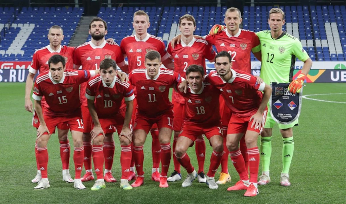 Сборная России сыграет со Швецией в красной форме - tvspb.ru