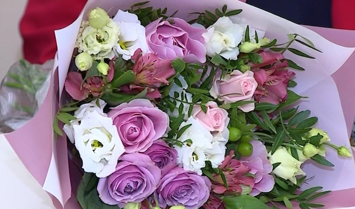 С наступающим Днем семьи, любви и верности поздравили семьи медиков