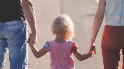 Власти направят более 270 миллиардов рублей на единовременные выплаты на детей