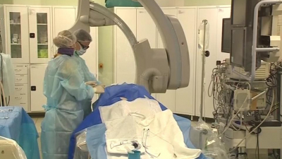 В Петербурге проводят показательную малоинвазивную операцию на сердце