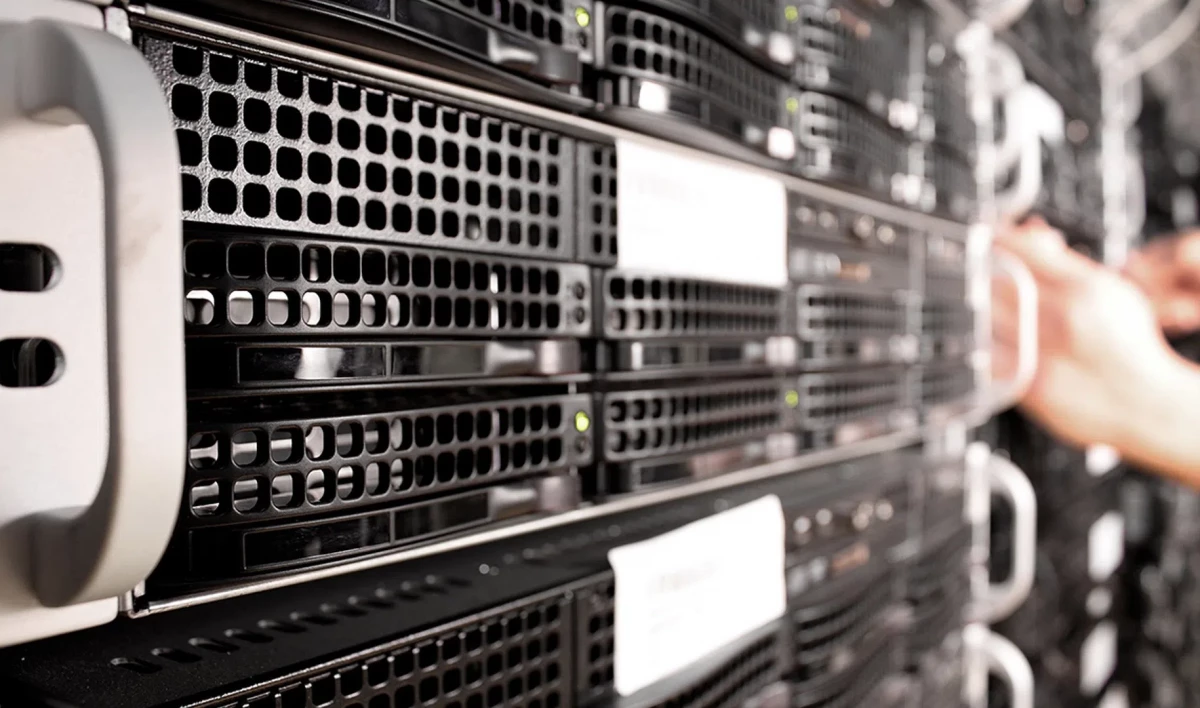 Эксперт рассказал, почему опасно вкладывать деньги в криптовалюты - tvspb.ru