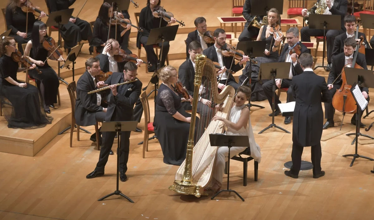 В Мариинском театре пройдет фестиваль арфы «Северная лира» - tvspb.ru