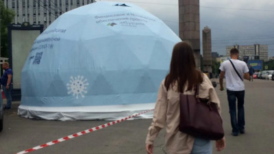 На станции метро «Приморская» откроют второй шатер для вакцинации