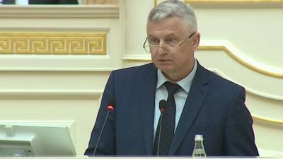 Александр Беглов отправил в отставку главу Жилищного комитета Валерия Шияна