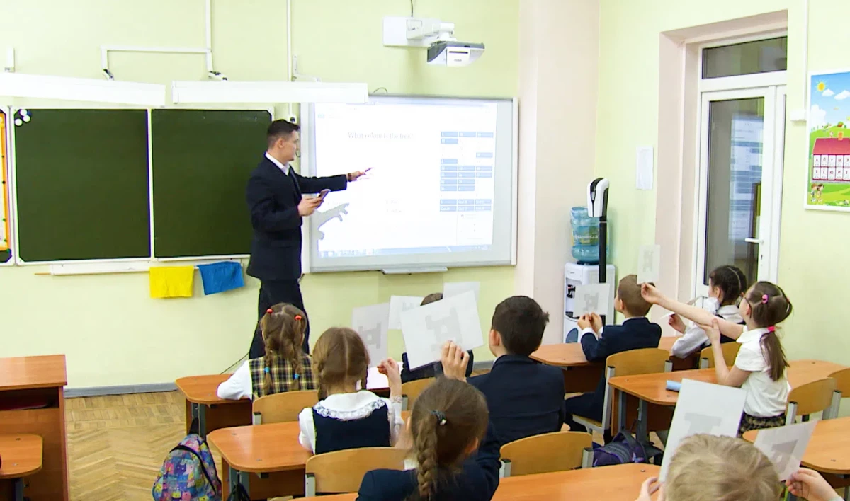 Доля перешедших на дистанционку петербургских школьников не достигает и 1% - tvspb.ru