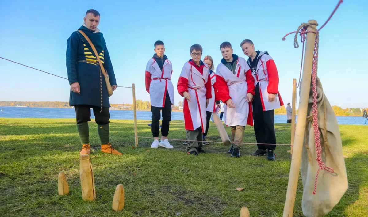 В рамках нацпроекта «Культура» Петербург посетили более 7 тысяч школьников - tvspb.ru