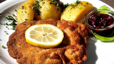 В Финляндии ученые смогли приготовить шницель из воздуха