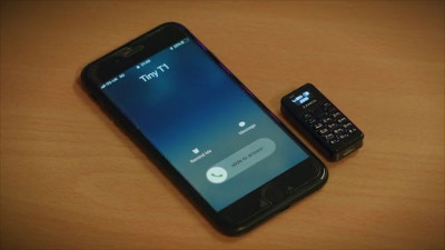 На краудфандинговой платформе показали самый маленький телефон в мире