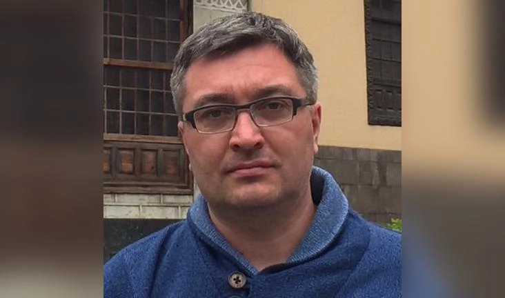 Зампред КИО Семчуков покинет свой пост после отпуска - tvspb.ru